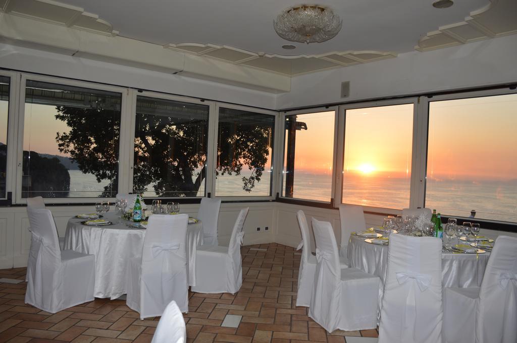 Hr Hotel & Spa Piano di Sorrento Eksteriør billede